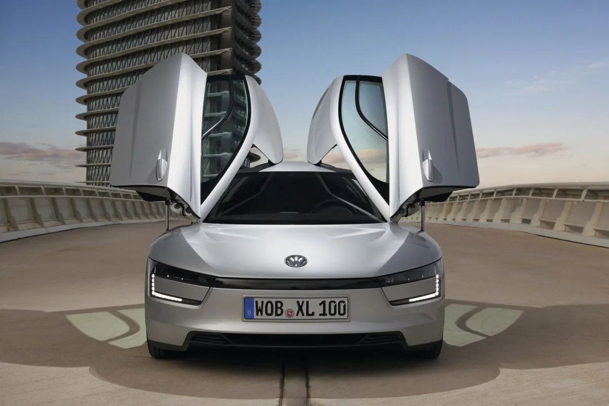 Apenas consume 0,9 litros de diésel, es más exclusivo que un Bugatti y también el Volkswagen más bizarro que te puedes comprar