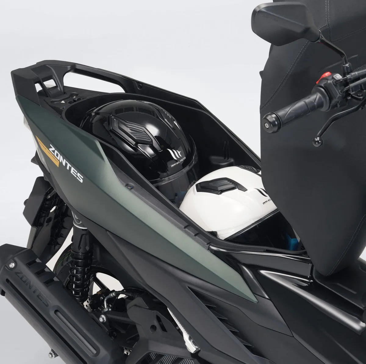 Así es la moto que ha acabado con la hegemonía Yamaha y Honda, 2.688 €, potencia y tecnología para el nuevo éxito de Zontes