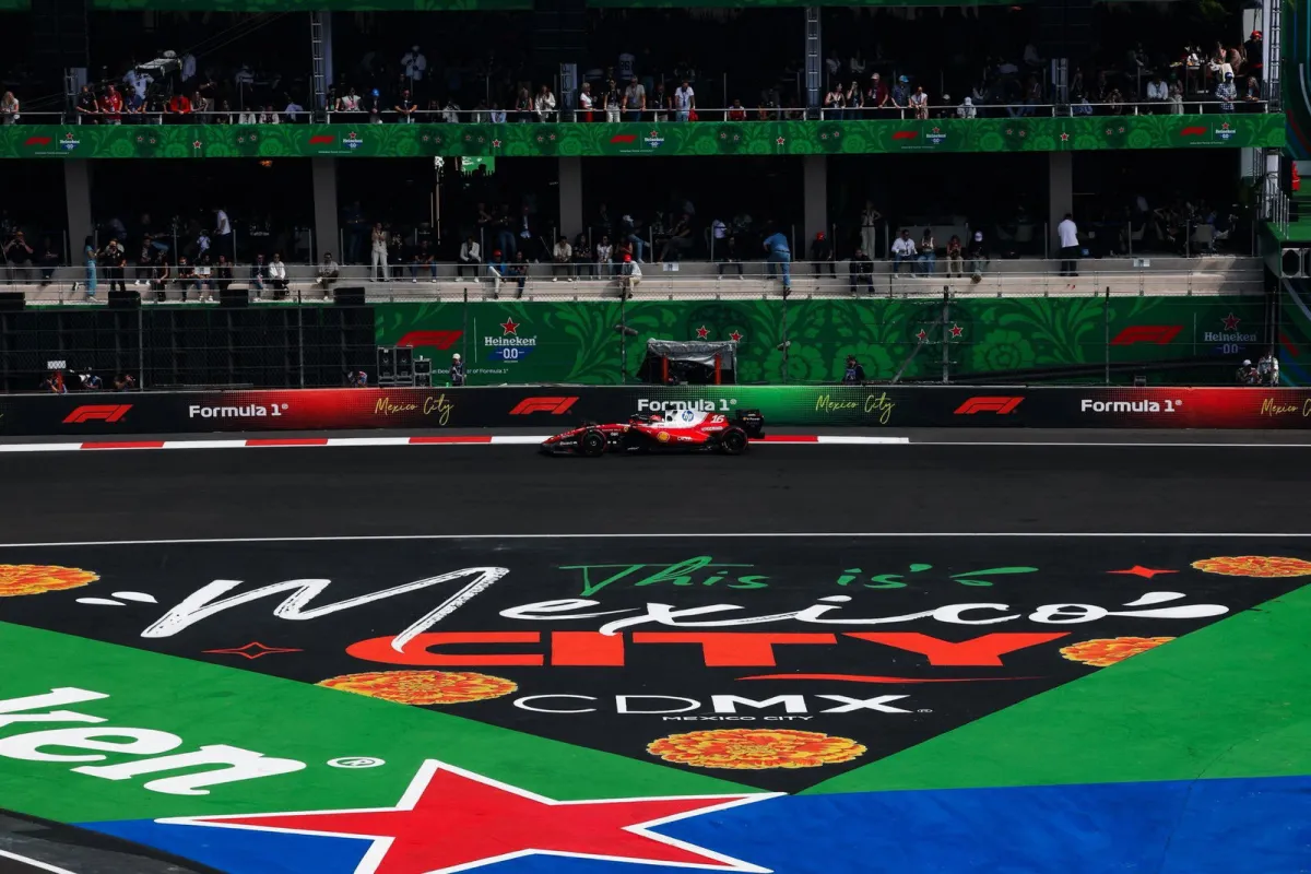 Charles Leclerc y Ferrari mandan en unos primeros libres en México con amplia presencia de 'rookies'
