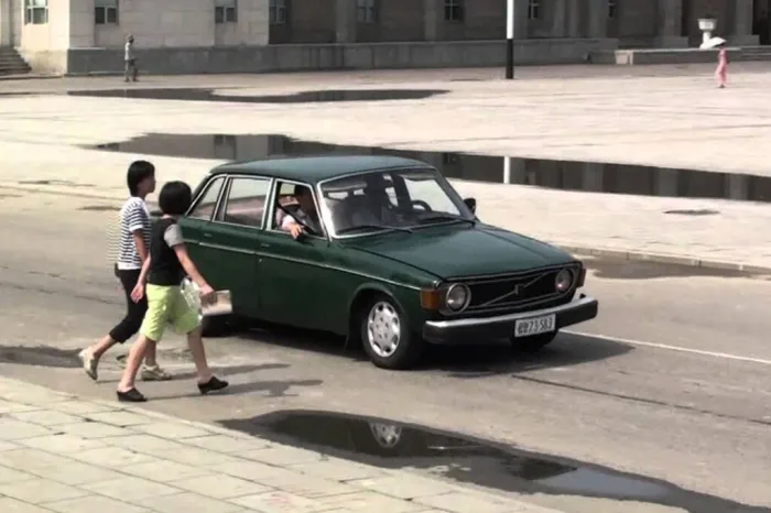 Corea del Norte 'compró' 1.000 coches a Volvo y estafó cientos de millones. Suecia sigue enviando la factura cada año