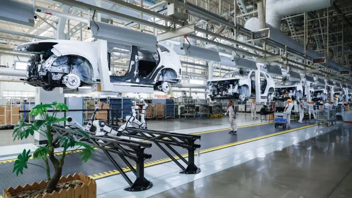 Durante más de 100 años la industria del automóvil ha estado dominada por quienes mejor sabían fabricar motores. Eso ha cambiado, y es una ventaja para China