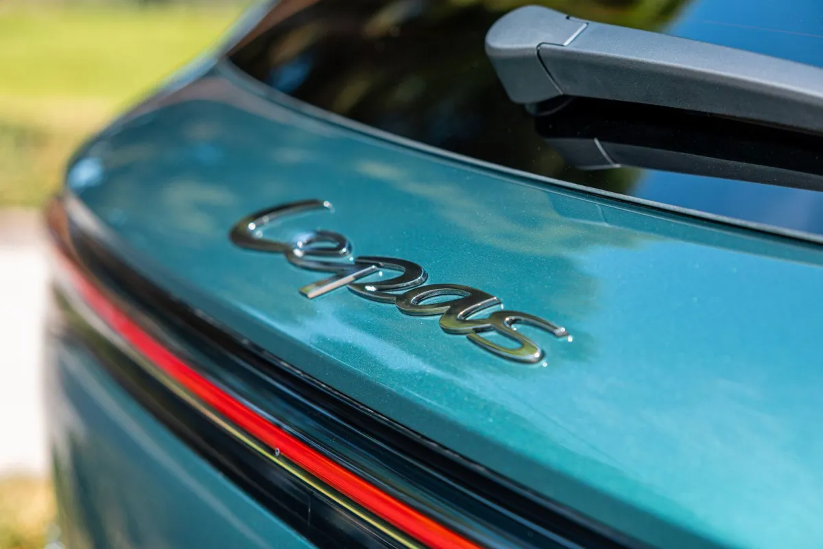 El Audi Q5 de Lepas tiene financiación al 0% TIN, 279 CV, y hace 90 km antes de encender la gasolina, todo esto por 10.000 € menos que un RAV4