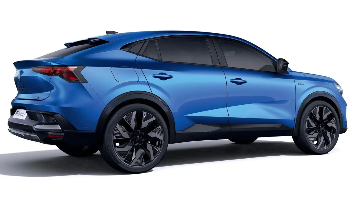 El Omoda 9 de Renault tiene 300 CV, mejor comportamiento y hace 105 km sin encender el motor de gasolina siendo más barato