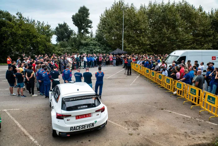 El Rally de Llanes, suspendido tras un accidente que tiñe de luto al automovilismo español