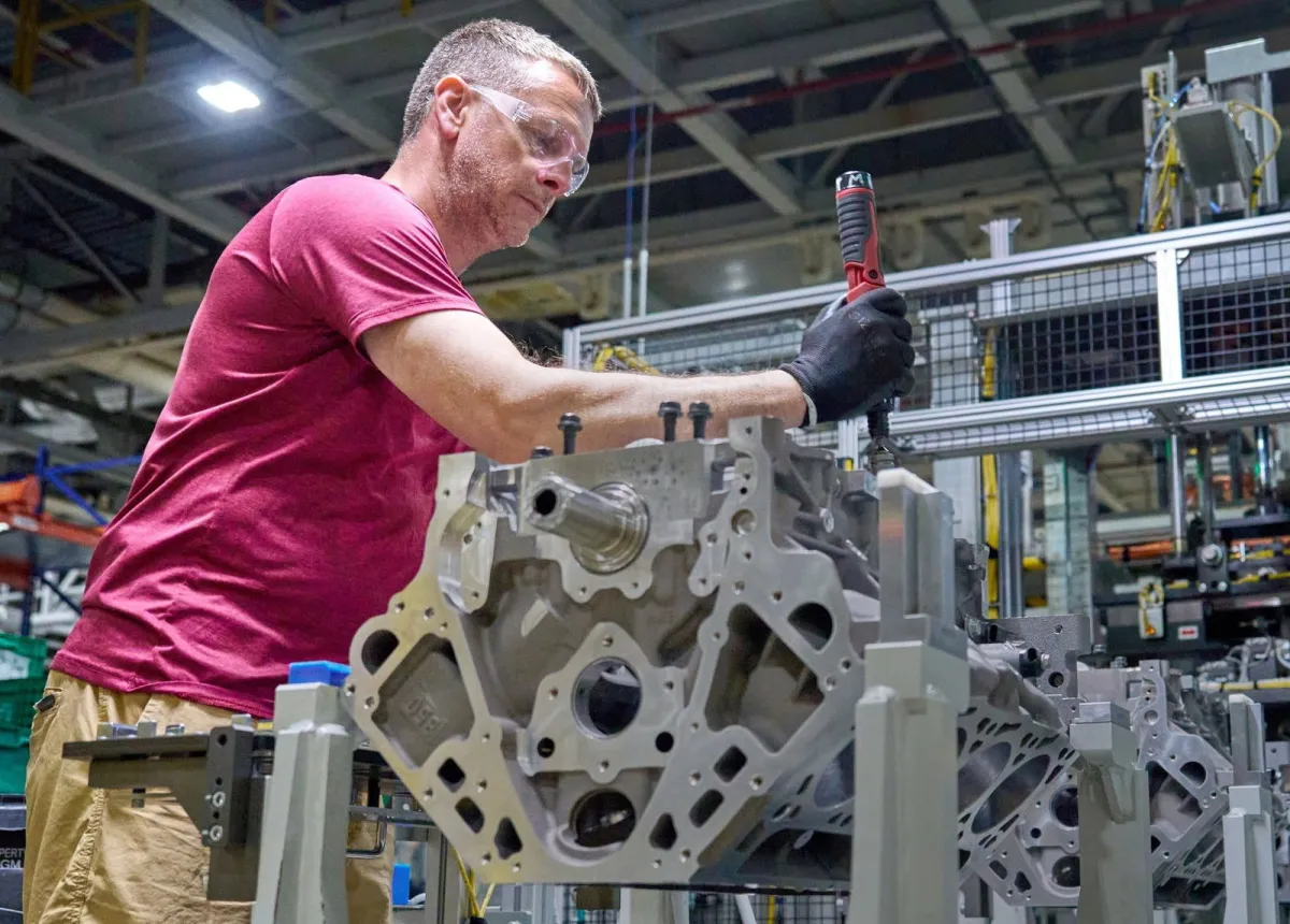 Estados Unidos nada contracorriente y apuesta por el diésel y los V8, en lugar de híbridos, para los 4x4 más importantes de General Motors