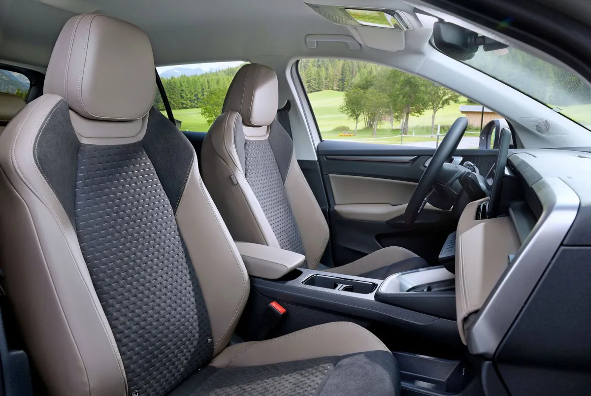 Europa obsesionada con los chinos, pero ya está aquí el SUV bueno, bonito, barato, y Made in Spain, con 475 l de maletero por 18.500 €
