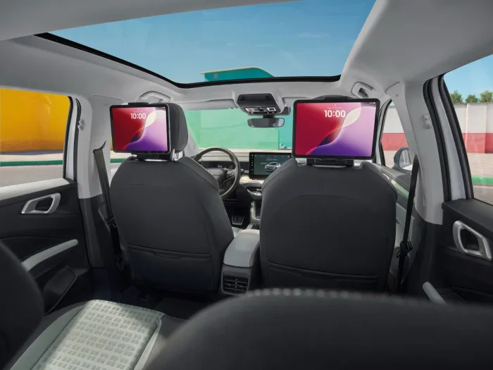 Europa obsesionada con los coches chinos, pero el coche bueno, bonito, barato, con 475 l de maletero, es unn SUV Made in Spain por 18.500 €