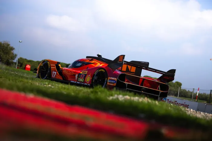 Genesis da la campanada y firma la pole position del WEC en Barcelona