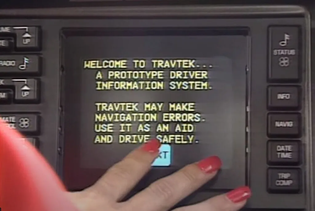 Hoy lo tienes gratis en el móvil. En 1992 solo había un coche con GPS que podías alquilar por 29 dólares al día