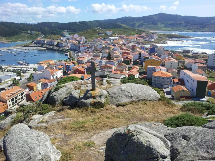 La alternativa a Sanxenxo está en la Costa da Morte: este pueblo gallego tiene playas, buenos restaurantes y todo lo que pide una ruta en camper