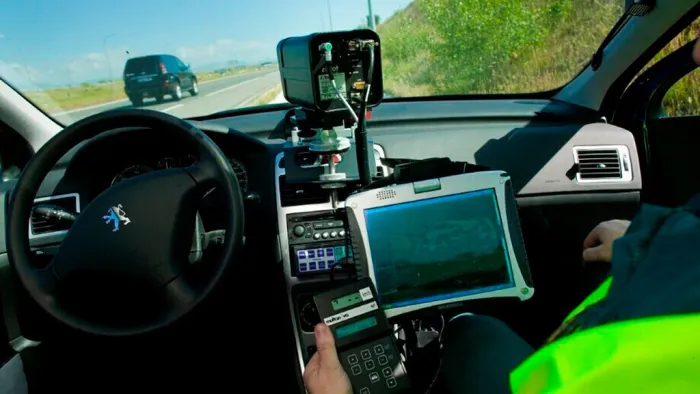 La Guardia Civil investiga a un conductor tras cazarle a casi 220 km/h por la A-3 en Utiel