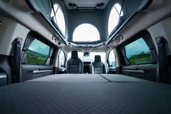 La "Mercedes Marco Polo" para todos los bolsillos ya está aquí, una camper perfecta para escapadas con hasta 180 CV, versátil y unos 30.000 € más barata