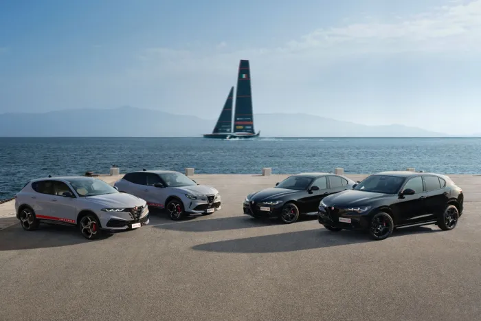 La nueva edición especial Luna Rossa lleva el mundo náutico a los Alfa Romeo Junior, Tonale, Giulia y Stelvio
