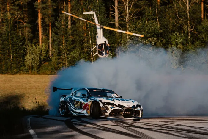 La obra magna con la que Kalle Rovanperä homenajea al drifting y a la 'universidad' de los rallyes