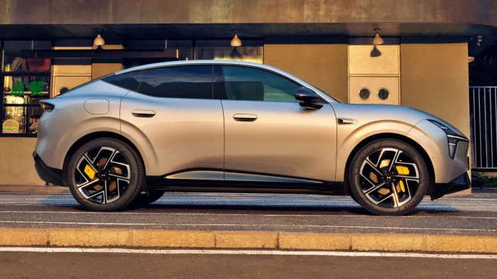 Llega a España el Xpeng al que tendrás que poner gasolina, un CERO con 242 CV, más de mil kilómetros de autonomía y un precio ajustado