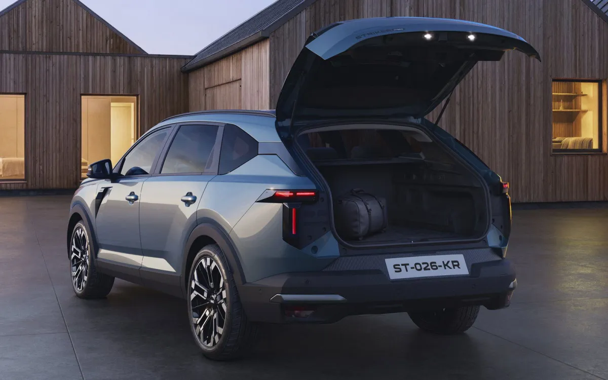 Llega el Skoda Octavia de Dacia, que ya tiene precio en España, un familiar 4x4 con diseño de todocamino y tarifas de urbano