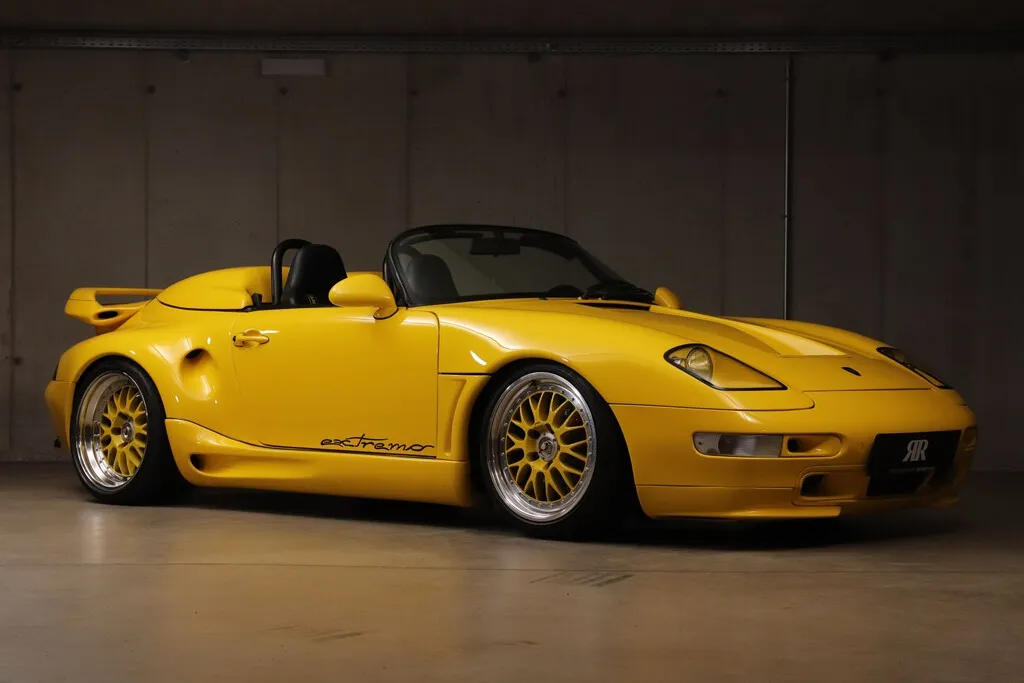 Llevaba años cubierto de polvo en Dubái, pero nadie esperaba que fuera uno de los dos Porsche 911 más exclusivos que existen