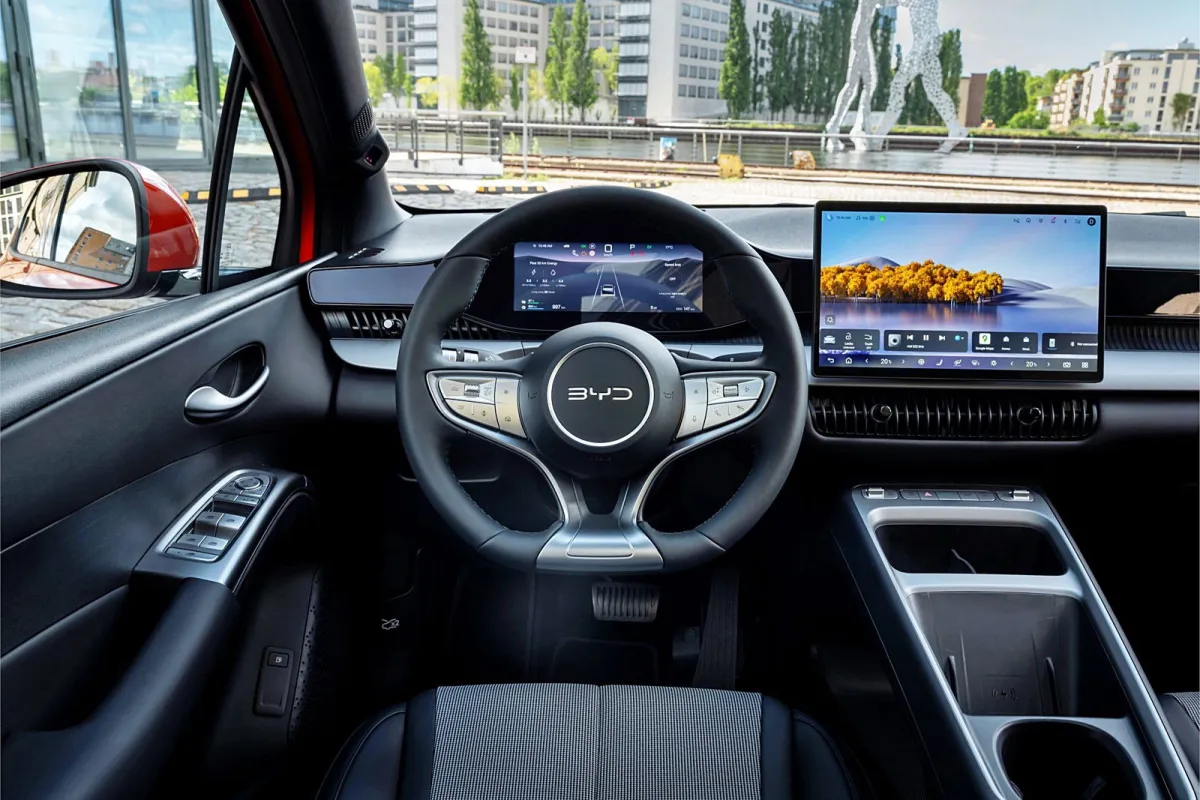 Lo que parecía imposible hace unos años, está pasando: BYD ya vende más coches que Ford en Europa entera