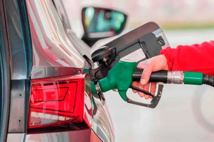 Los expertos avisan: la gasolina y el diésel volver a subir de precio por culpa de China, y y llenar el depósito podría salir mucho más caro