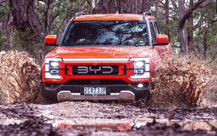 Más tecnológico que Hilux, y un rival serio para Ranger, el BYD Shark 2027 es el todoterreno de 436 CV por el que merece la pena esperar