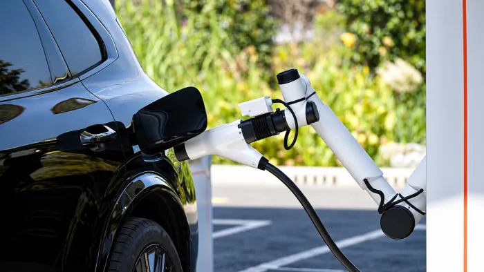 Patada al diésel y la gasolina, China presenta una tecnología que recarga un coche en menos de lo que tardas en repostar combustible