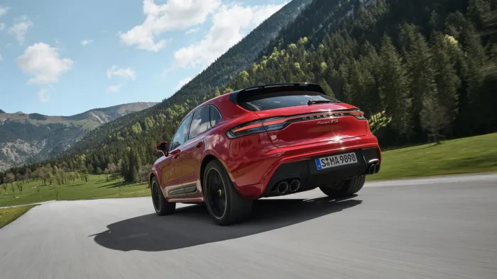 Porsche cambia de estrategia con su SUV más vendido: habrá un nuevo Macan con motor de gasolina y un híbrido enchufable con plataforma de Audi