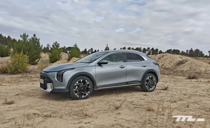 Probamos el nuevo Kia XCeed: un crossover híbrido con etiqueta ECO que sigue siendo igual de equilibrado pero es más barato