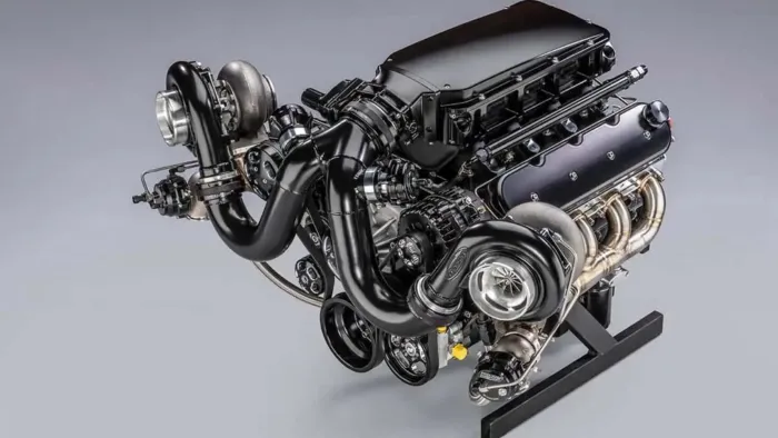 Tiene 8 cilindros, 1200 CV y llevártelo a casa te costará casi lo mismo que un Ford Mustang